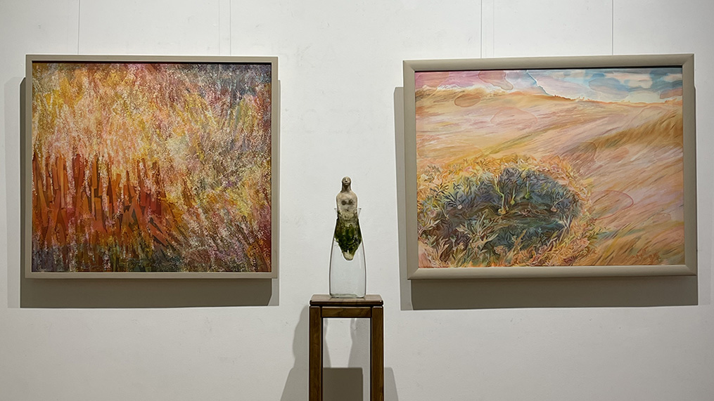 Growh. Hanna Zhyvotovska and Maryna Handysh